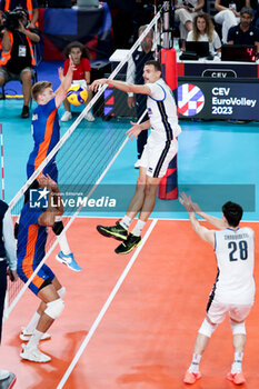 2023-09-12 - Italy's Simone Giannelli in action - QUARTER FINAL - ITALY VS THE NETHERLANDS - CEV EUROVOLLEY MEN - VOLLEYBALL