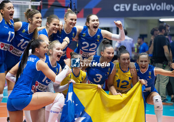 2023-08-18 - Happines of Bosnia team - CEV EUROVOLLEY 2023 - WOMEN - BOSNIA & HERZEGOVINA VS CROATIA - INTERNATIONALS - VOLLEYBALL