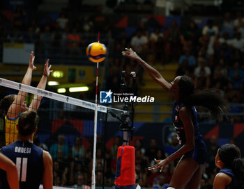 2023-08-22 - Paola Egonu of Italy during the CEV EuroVolley 2023 match between the national teams of Romania and Bulgaria, on 22 August 2023 at pala Giani Asti Turin Italy. Photo Nderim KACELI - CEV EUROVOLLEY 2023 - WOMEN - ITALY VS BOSNIA & HERZEGOVINA - INTERNATIONALS - VOLLEYBALL
