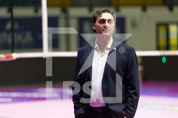 2023-02-04 - Head Coach Matteo Bertini (Perugia Volley) - VERO VOLLEY MILANO VS BARTOCCINI-FORTINFISSI PERUGIA - SERIE A1 WOMEN - VOLLEYBALL