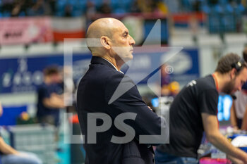 2023-04-01 - Head Coach Carlo Parisi (Il Bisonte Firenze) - VERO VOLLEY MILANO VS IL BISONTE FIRENZE - SERIE A1 WOMEN - VOLLEYBALL