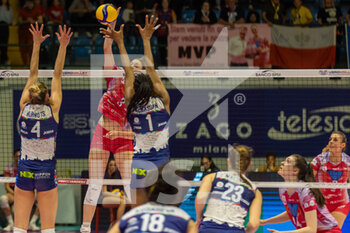 2023-04-01 - Spike of Magdalena Stysiak (Vero Volley Milano) - VERO VOLLEY MILANO VS IL BISONTE FIRENZE - SERIE A1 WOMEN - VOLLEYBALL