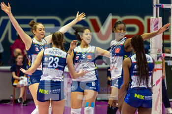 2023-04-01 - Happiness of players Il Bisonte Firenze - VERO VOLLEY MILANO VS IL BISONTE FIRENZE - SERIE A1 WOMEN - VOLLEYBALL