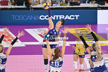 2023-10-08 - Ting Zhu of Savino Del Bene Scandicci - SAVINO DEL BENE SCANDICCI VS IL BISONTE FIRENZE - SERIE A1 WOMEN - VOLLEYBALL