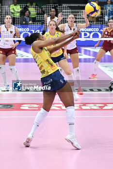 2023-11-22 - Bagher of Khalia Lanier ( Prosecco Doc Imoco Conegliano ) - PROSECCO DOC IMOCO CONEGLIANO VS ROMA VOLLEY CLUB - SERIE A1 WOMEN - VOLLEYBALL