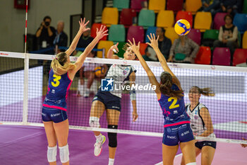 2023-10-29 - Roslandy Acosta Alvarado (Trasportipesanti Casalmaggiore) in action - SAVINO DEL BENE SCANDICCI VS TRASPORTIPESANTI CASALMAGGIORE - SERIE A1 WOMEN - VOLLEYBALL