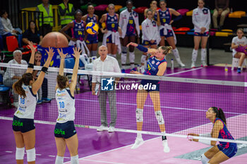 2023-10-29 - Attack of Ekaterina Antropova (Savino Del Bene Scandicci) - SAVINO DEL BENE SCANDICCI VS TRASPORTIPESANTI CASALMAGGIORE - SERIE A1 WOMEN - VOLLEYBALL