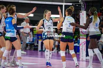 2023-10-29 - Micha Danielle Hancock (Trasportipesanti Casalmaggiore) exultation - SAVINO DEL BENE SCANDICCI VS TRASPORTIPESANTI CASALMAGGIORE - SERIE A1 WOMEN - VOLLEYBALL