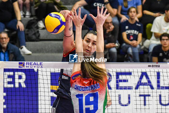 2023-11-04 - Martha Anthouli in action for Chieri during Volley Serie A1 F match between Reale Mutua Fener Chieri '76 and Wash4green Pinerolo at Palafenera, Chieri (TO) - REALE MUTUA FENERA CHIERI 76 VS WASH4GREEN PINEROLO - SERIE A1 WOMEN - VOLLEYBALL