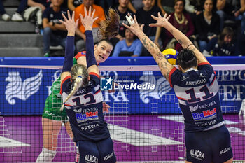 2023-11-04 - 	Volley Serie A1 F match between Reale Mutua Fener Chieri '76 and Wash4green Pinerolo at Palafenera, Chieri (TO) - REALE MUTUA FENERA CHIERI 76 VS WASH4GREEN PINEROLO - SERIE A1 WOMEN - VOLLEYBALL