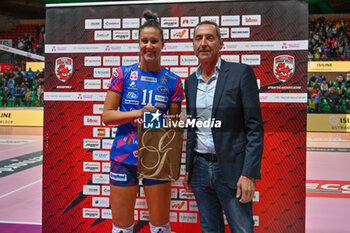 2023-11-05 - Anna Danesi (Igor Gorgonzola Novara) MVP on the match - CUNEO GRANDA VOLLEY VS IGOR GORGONZOLA NOVARA - SERIE A1 WOMEN - VOLLEYBALL