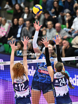 2023-11-12 - Lob of Kathryn Plummer ( Prosecco Doc Imoco Conegliano ). - PROSECCO DOC IMOCO CONEGLIANO VS IL BISONTE FIRENZE - SERIE A1 WOMEN - VOLLEYBALL