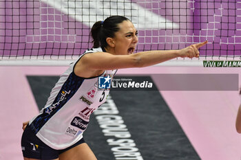 2023-11-18 - Franchesca Michieletto of Itas Trentino Volley celebrates scoring her team during Volley Serie A1 F match between Reale Mutua Fenera Chieri '76 and Itas Trentino Volley at PalaFenera, Chieri - REALE MUTUA FENERA CHIERI 76 VS ITAS TRENTINO - SERIE A1 WOMEN - VOLLEYBALL