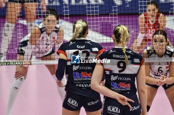 2023-11-18 - Anna Gray and Madison Kingdon of Chieri '76 Volley Serie A1 F match between Reale Mutua Fenera Chieri '76 and Itas Trentino Volley at PalaFenera, Chieri - REALE MUTUA FENERA CHIERI 76 VS ITAS TRENTINO - SERIE A1 WOMEN - VOLLEYBALL