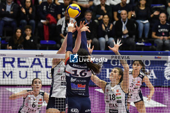 2023-11-18 - Katerina Zakchaiou of Chieri '76 in action during Volley Serie A1 F match between Reale Mutua Fenera Chieri '76 and Itas Trentino Volley at PalaFenera, Chieri - REALE MUTUA FENERA CHIERI 76 VS ITAS TRENTINO - SERIE A1 WOMEN - VOLLEYBALL