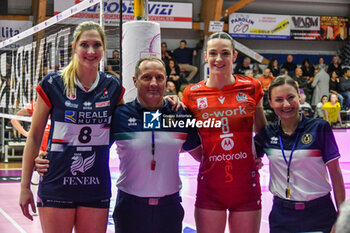 2023-12-03 - Serie A1 Femminile match between Reale Mutua Fenera Chieri '76 and UYBA Volley Busto Arsizio at Palafenera, Chieri (TO) - REALE MUTUA FENERA CHIERI 76 VS UYBA VOLLEY BUSTO ARSIZIO - SERIE A1 WOMEN - VOLLEYBALL