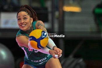2023-12-10 - Brenda
Castillo (Vero Volley Milano) - CUNEO GRANDA VOLLEY VS ALLIANZ VV MILANO - SERIE A1 WOMEN - VOLLEYBALL