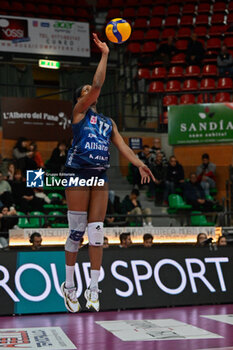 2023-12-10 - Myriam Sylla (Vero Volley Milano) - CUNEO GRANDA VOLLEY VS ALLIANZ VV MILANO - SERIE A1 WOMEN - VOLLEYBALL