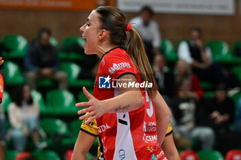 2023-12-23 - Alice
Tanase (Cuneo) celebrates after scoring a point - CUNEO GRANDA VOLLEY VS IL BISONTE FIRENZE - SERIE A1 WOMEN - VOLLEYBALL