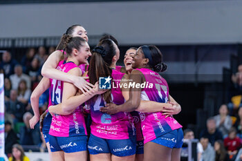 2023-12-17 - Exultation of Allianz Vero Volley Milano's players - IL BISONTE FIRENZE VS ALLIANZ VV MILANO - SERIE A1 WOMEN - VOLLEYBALL