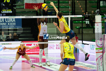 2023-11-22 - Attack of Lubian Marina during the Prosecco Doc Imoco Conegliano vs Roma Volley Club at the Palaverde in Treviso, Italy on November 22, 2023 - PROSECCO DOC IMOCO CONEGLIANO VS ROMA VOLLEY CLUB - SERIE A1 WOMEN - VOLLEYBALL