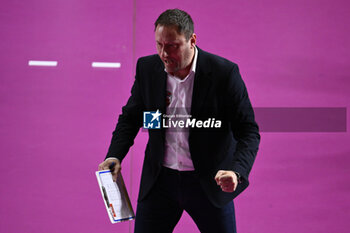 2023-12-03 - Massimo Bellano of Honda Olivero S. Bernardo Cuneo during the 10th round of the Serie A1 Women's Volleyball Championship between Roma Volley Club and Honda Olivero S. Bernardo Cuneo on 3 December 2023 at the Palazzetto dello Sport in Rome. - ROMA VOLLEY CLUB VS CUNEO GRANDA VOLLEY - SERIE A1 WOMEN - VOLLEYBALL