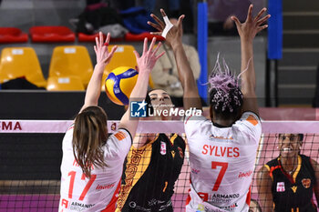 2023-12-03 - Marta Bechis of Roma Volley Club during the 10th round of the Serie A1 Women's Volleyball Championship between Roma Volley Club and Honda Olivero S. Bernardo Cuneo on 3 December 2023 at the Palazzetto dello Sport in Rome. - ROMA VOLLEY CLUB VS CUNEO GRANDA VOLLEY - SERIE A1 WOMEN - VOLLEYBALL