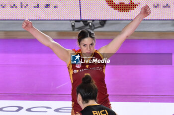 2023-12-03 - Martina Ferrara of Roma Volley Club during the 10th round of the Serie A1 Women's Volleyball Championship between Roma Volley Club and Honda Olivero S. Bernardo Cuneo on 3 December 2023 at the Palazzetto dello Sport in Rome. - ROMA VOLLEY CLUB VS CUNEO GRANDA VOLLEY - SERIE A1 WOMEN - VOLLEYBALL