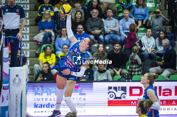 2023-12-23 - Marina Lubian (R) of Prosecco Doc Imoco Conegliano seen in action during the LVF Serie A1 2023/24 volleyball match between Prosecco Doc Imoco Conegliano vs Busto Arsizio at Palaverde stadium in Treviso, Italy. - PROSECCO DOC IMOCO CONEGLIANO VS BUSTO ARSIZIO - SERIE A1 WOMEN - VOLLEYBALL