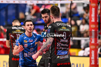 2023-10-31 - Comments on the game action of players of Cucine Lube Civitanova. - SEMIFINAL - GAS SALES BLUENERGY PIACENZA VS CUCINE LUBE CIVITANOVA - SUPERCOPPA - VOLLEYBALL