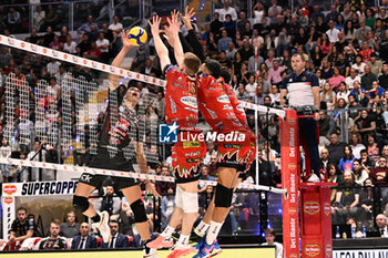 2023-11-01 - Middle block of Sir Susa Vim Perugia. - FINAL - CUCINE LUBE CIVITANOVA VS SIR SUSA VIM PERUGIA - SUPERCOPPA - VOLLEYBALL