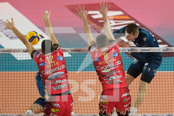 2023-01-08 - Attack by Rok Mozic - WithU Verona  - WITHU VERONA VS SIR SAFETY SUSA PERUGIA - SUPERLEAGUE SERIE A - VOLLEYBALL