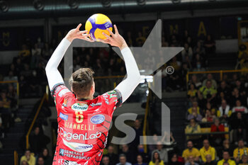 22/01/2023 - Simone Giannelli (Sir Safety Susa Perugia) - LEO SHOES MODENA VS SIR SAFETY SUSA PERUGIA - SUPERLEGA SERIE A - VOLLEY