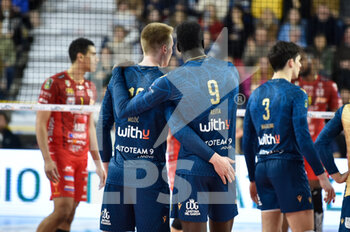 2023-01-29 - Noumory Keita (WithU Verona) and Rok Mozic (WithU Verona)  - WITHU VERONA VS CUCINE LUBE CIVITANOVA - SUPERLEAGUE SERIE A - VOLLEYBALL