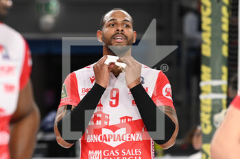 2023-02-19 - Yoandy Leal #9 (Gas Sales Bluenergy Piacenza) - CUCINE LUBE CIVITANOVA VS GAS SALES BLUENERGY PIACENZA - SUPERLEAGUE SERIE A - VOLLEYBALL