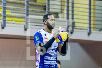 2023-03-04 - Yoandy Leal (Gas Sales Bluenergy Piacenza) - TOP VOLLEY CISTERNA VS GAS SALES BLUENERGY PIACENZA - SUPERLEAGUE SERIE A - VOLLEYBALL