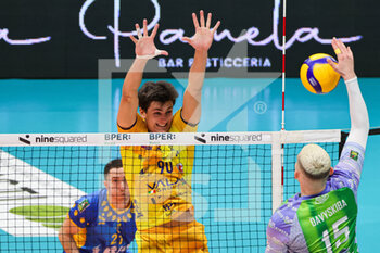 2023-03-05 - Tommaso Rinaldi and Uldzislau Davyskiba (Valsa Group Modena)(Vero Volley Monza) In action during the match of SuperLega Volley Italian Championship season 22/23 at Palapanini in Modena (Italy) on 5th of March 2023 - LEO SHOES MODENA VS VERO VOLLEY MONZA - SUPERLEAGUE SERIE A - VOLLEYBALL