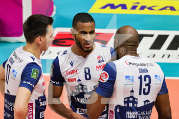 2023-03-19 - Lucarelli Souza Ricardo (Valsa Group Modena)(Gas Sales Bluenergy Piacenza) In action during the match of Gara 1 Playoff Scudetto SuperLega championship season 22/23 at Palapanini in Modena (Italy) on 19th of March 2023 - PLAY OFF - VALSA GROUP MODENA VS GAS SALES BLUENERGY PIACENZA - SUPERLEAGUE SERIE A - VOLLEYBALL