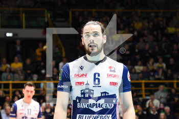 2023-03-19 - Beìrizard (Valsa Group Modena)(Gas Sales Bluenergy Piacenza) In action during the match of Gara 1 Playoff Scudetto SuperLega championship season 22/23 at Palapanini in Modena (Italy) on 19th of March 2023 - PLAY OFF - VALSA GROUP MODENA VS GAS SALES BLUENERGY PIACENZA - SUPERLEAGUE SERIE A - VOLLEYBALL