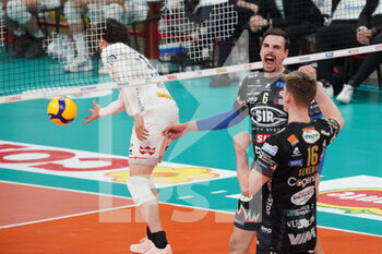 2023-04-10 - giannelli simone (n.6 sir safety susa perugia) rejoices - PLAY OFF - SIR SAFETY SUSA PERUGIA VS ALLIANZ MILANO - SUPERLEAGUE SERIE A - VOLLEYBALL