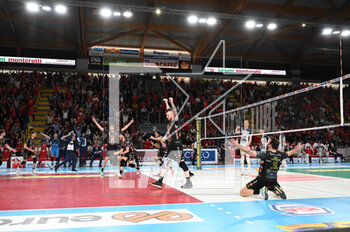 2023-05-04 - The players of Cucine Lube Civitanova cheer at the and of the match - PLAY OFF - FINAL - CUCINE LUBE CIVITANOVA VS ITAS TRENTINO - SUPERLEAGUE SERIE A - VOLLEYBALL