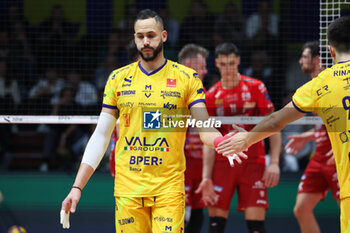 2023-11-19 - The disappointment on the face of Osmany Juantorena (Modena Volley) - VALSA GROUP MODENA VS CUCINE LUBE CIVITANOVA - SUPERLEAGUE SERIE A - VOLLEYBALL