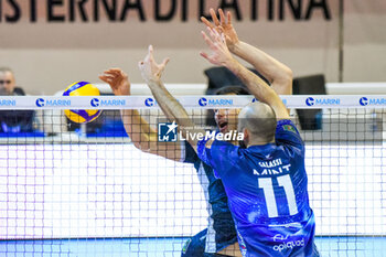 2023-12-26 - Galassi Gianluca attack (Vero Volley Monza) - CISTERNA VOLLEY VS VERO VOLLEY MONZA - SUPERLEAGUE SERIE A - VOLLEYBALL