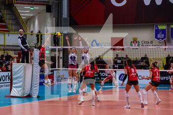 2023-01-18 - Alice Degradi #2 of UYBA Unet E-Work Busto Arsizio in action during CEV Cup women 2022/23 volleyball match between UYBA Unet E-Work Busto Arsizio and Nova KBM Branik Maribor at E-Work Arena, Busto Arsizio, Italy on January 18, 2023 - E-WORK BUSTO ARSIZIO VS NOVA KBM BRANIK MARIBOR - CEV CUP WOMEN - VOLLEYBALL