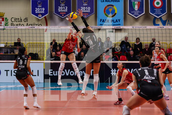 2023-02-01 - Hanna Orthmann #12 of THY Istanbul in action during CEV Cup women 2022/23 volleyball match between UYBA Unet E-Work Busto Arsizio and THY Istanbul at E-Work Arena, Busto Arsizio, Italy on February 01, 2023 - E-WORK BUSTO ARSIZIO VS THY ISTANBUL - CEV CUP WOMEN - VOLLEYBALL