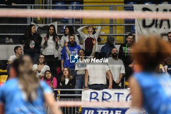 2023-12-07 - Reale Mutua Fenera Chieri '76 fans during CEV Volleyball Cup match between Reale Mutua Fenera Chieri '76 and Zeleznicar - Lajkov at PalaRuffini, Torino - REALE MUTUA TENERA CHIERI 76 VS ZELEZNICAR LAJKOVAC - CEV CUP WOMEN - VOLLEYBALL