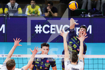 25/01/2023 - Tommaso Rinaldi  attack the ball (Valsa Group Modena) - VALSA GROUP MODENA VS SVG LUNEBURG - CEV CUP - VOLLEY