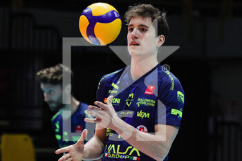 2023-02-15 - Tomas Rosseaux (Valsa Group Modena)(ACH Ljubljana) In action during the match of CEV Cup Volley Championship season 22/23 at Palapanini in Modena (Italy) - VALSA GROUP MODENA VS ACH LJUBLJANA - CEV CUP - VOLLEYBALL