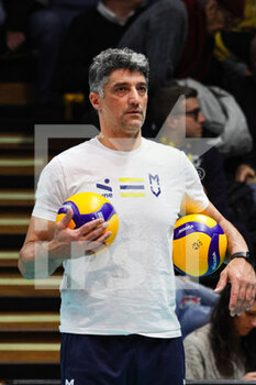 2023-02-15 - Andrea Giani (Valsa Group Modena)(ACH Ljubljana) In action during the match of CEV Cup Volley Championship season 22/23 at Palapanini in Modena (Italy) - VALSA GROUP MODENA VS ACH LJUBLJANA - CEV CUP - VOLLEYBALL