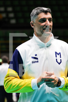 08/03/2023 - Andrea Giani (Valsa Group Modena)(PGE Sera Belchatow) In action during the match of CEV Cup semifinal season 22/23 at Palapanini in Modena (Italy) on 8th of March 2023
 - VALSA GROUP MODENA VS PGE SKRA BELCHATOW - CEV CUP - VOLLEY